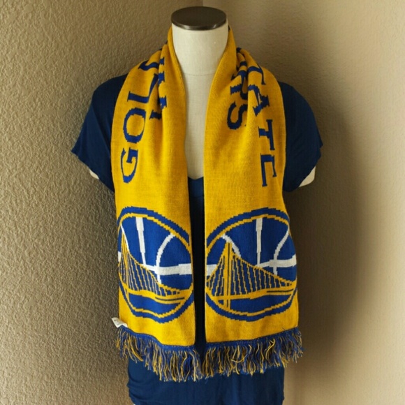 Warriors Golden State Basketball Scarf 🏀 - Picture 3 of 4